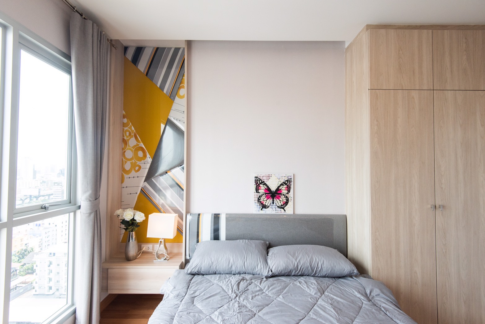 ให้เช่าคอนโดใหม่ Lumpini Park Vibhavadi - Chatuchak (ลุมพินี พาร์ค วิภาวดี-จตุจักร) ห้อง Studio ห้องมุม ชั้นสูง วิวสระ ชั้น 18