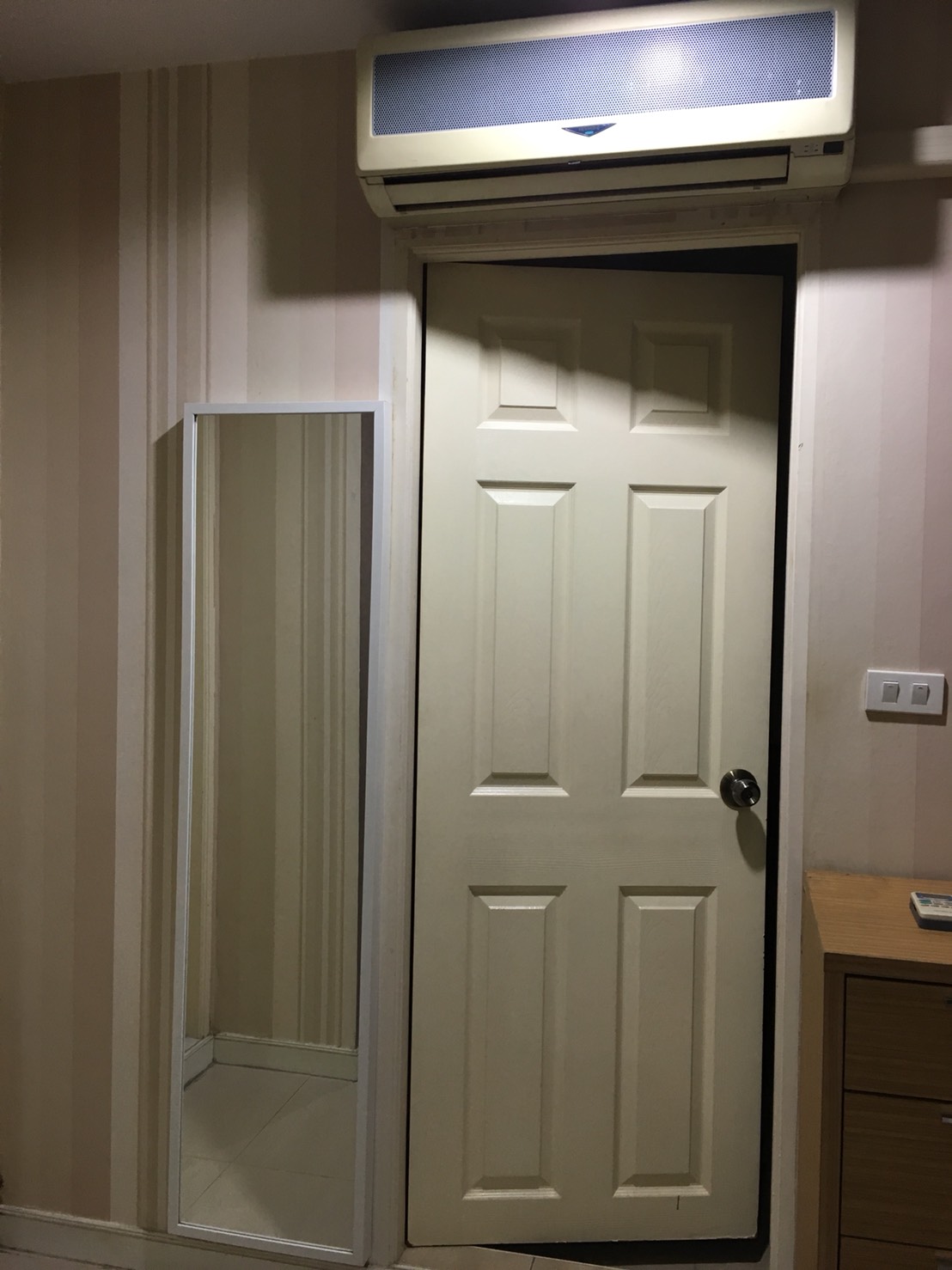 ขายด่วนราคา 1.75 ล้าน คอนโดPark View Viphavadi (พาร์ค วิว วิภาวดี) 1 ห้องนอน 1 ห้องน้ำ ขนาด 33.02 ตรม