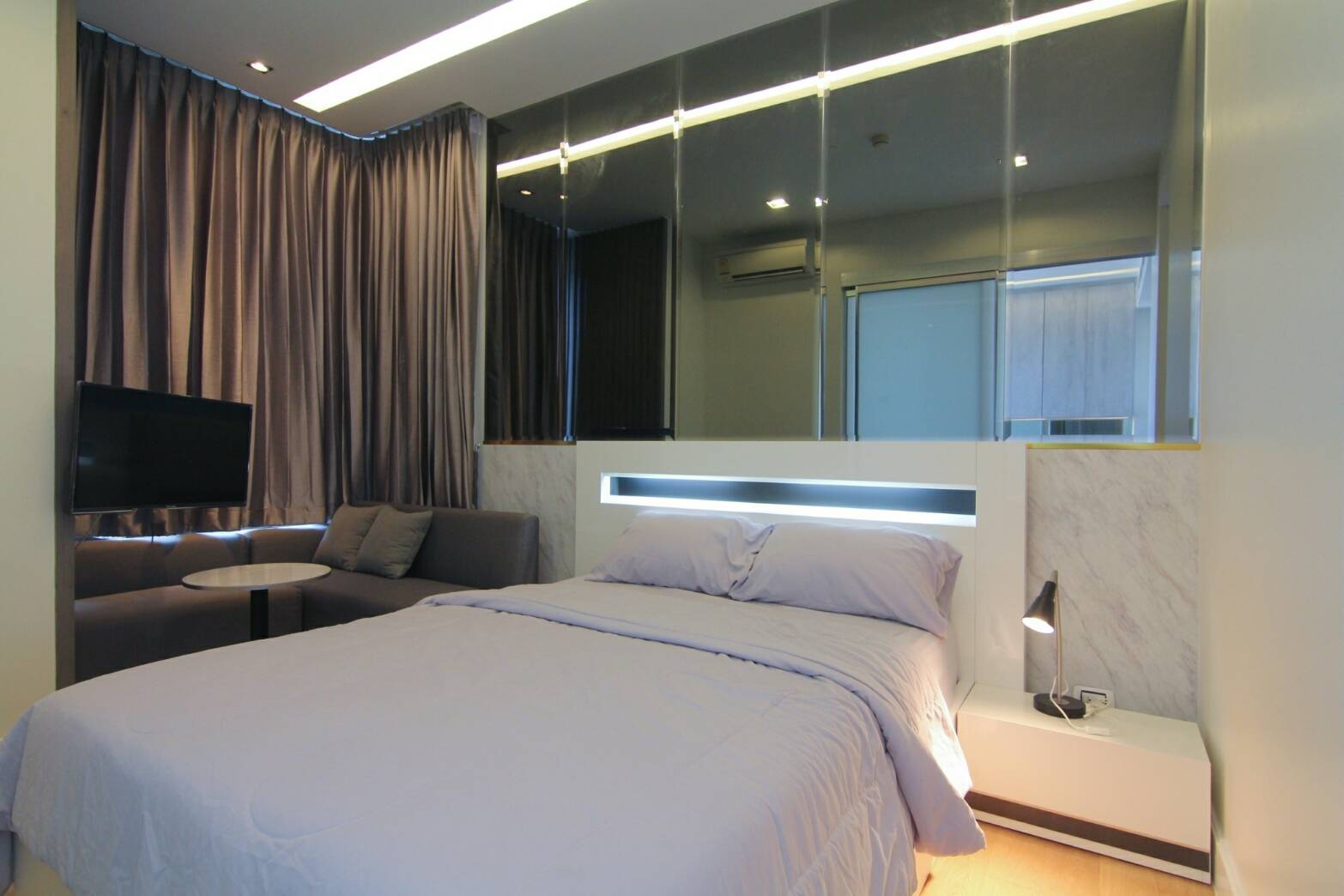 ขาย / เช่า คอนโด Equinox Phahol-Vibha (อีควิน็อกซ์ พหล-วิภา) 1 ห้องนอน 1 ห้องน้ำ