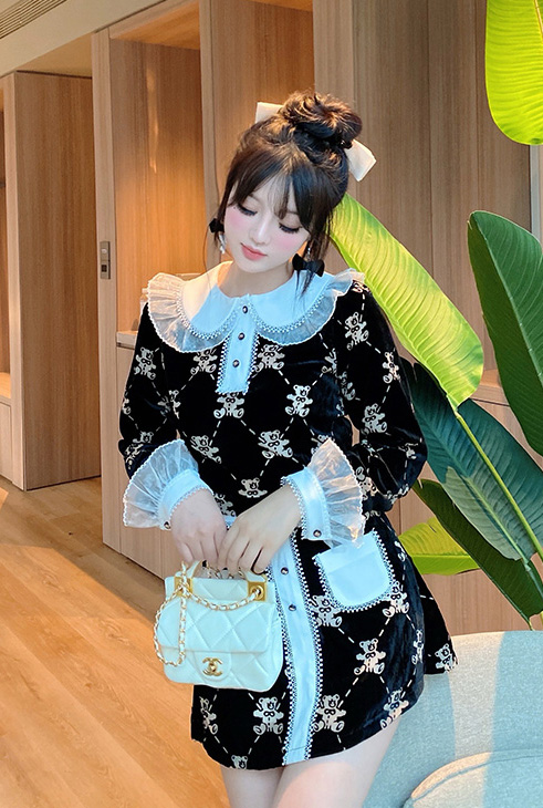 Summer Joy : พรีออเดอร์ ชุดเซ็ทแฟชั่นสีดำหลายหมี เสื้อและกระโปรงมีให้เลือก 2 แบบ (ราคาแยกชิ้น) แบรนด์แท้