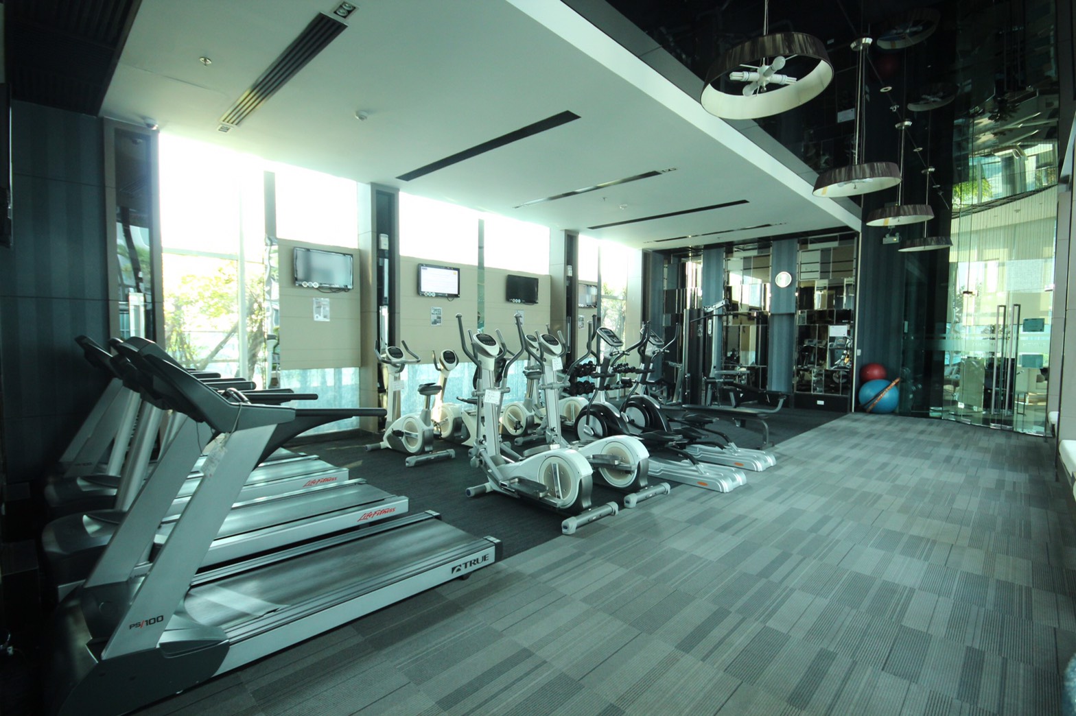 ขาย / ให้เช่าคอนโด Rhythm Ratchada (ริธึม รัชดา) 1 ห้องนอน 1 ห้องน้ำ ขนาด 36 ตรม