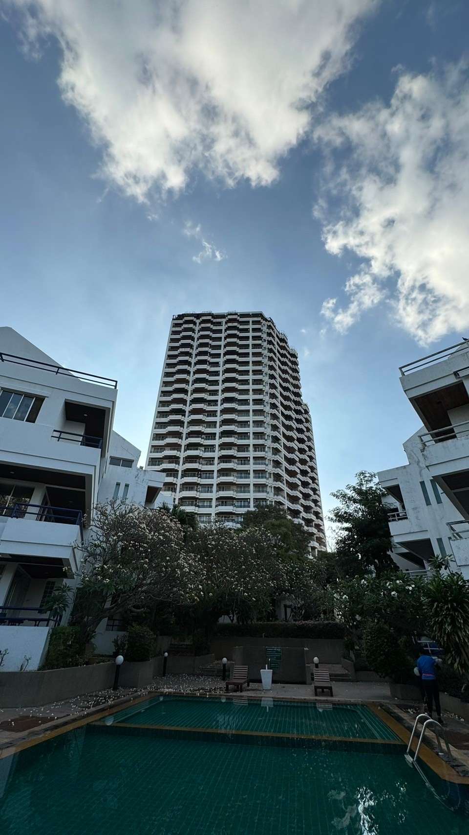 ให้เช่าคอนโด Rama Harbour view condo (รามา ฮาร์เบอร์ วิว คอนโด) ชั้น 1 วิวทะเล 2 ห้องนอน 2 ห้องน้ำ