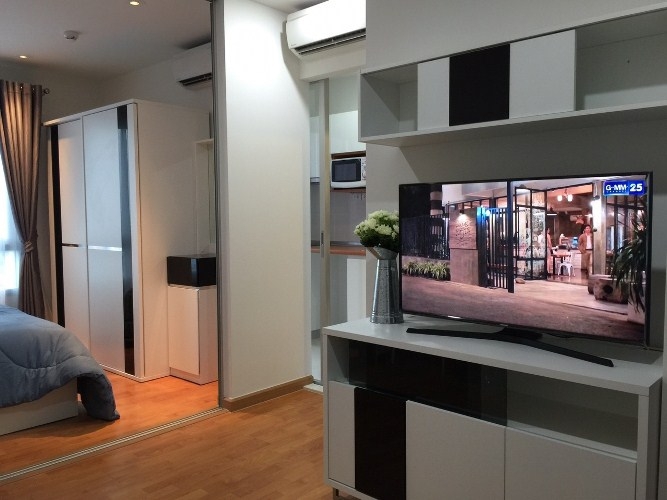 ให้เช่าคอนโด The President Sathorn-Ratchaphruek เช่า เดือนละ 13,000-15,000 บาท ตั้งอยู่บนหัวมุม