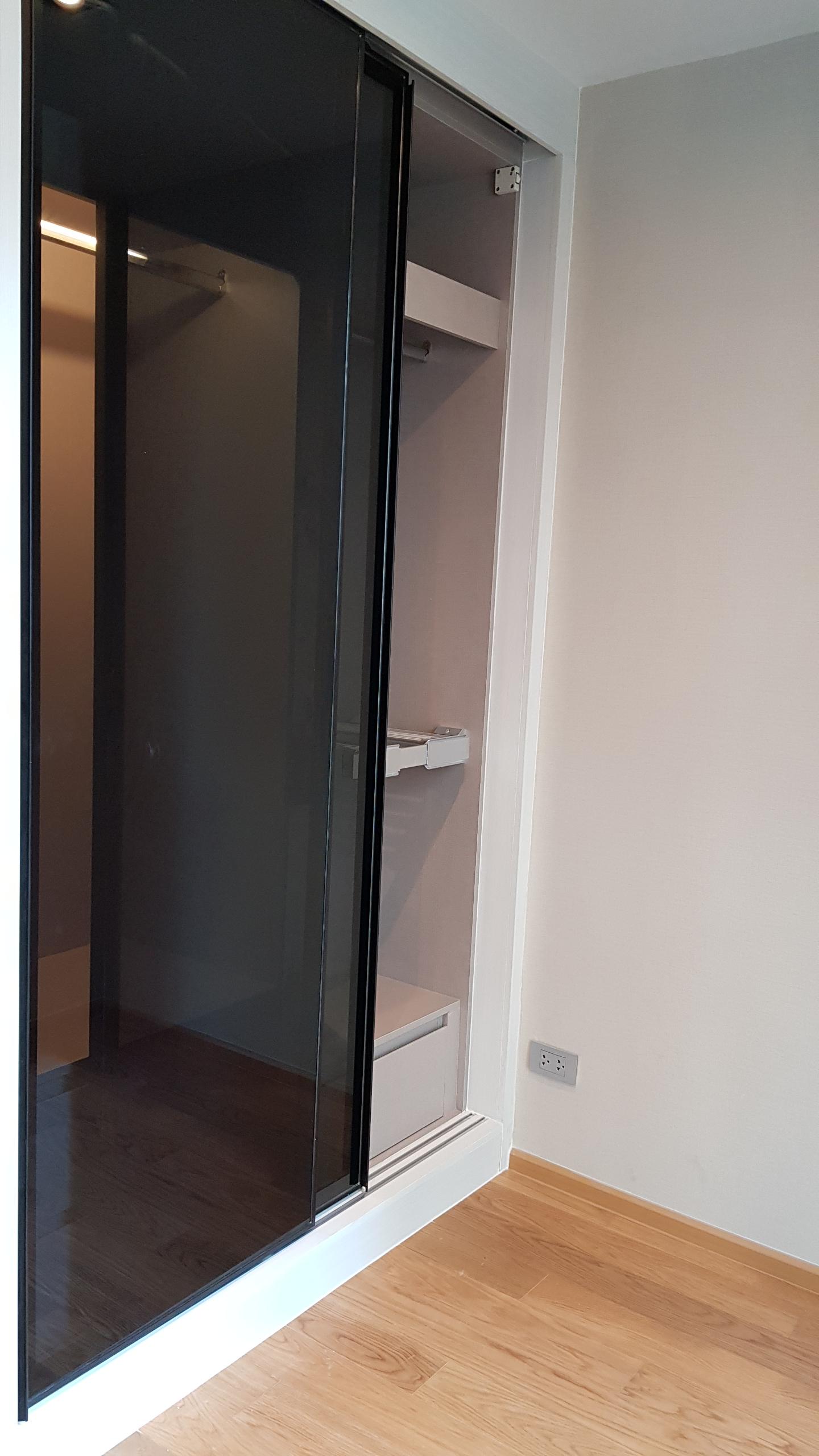 ขายดาวน์อัลทีจูด ดีไฟน์ สามย่าน (เฟส 2) 2 นอน แต่ราคาเท่า 1 นอน ตกแต่งสวยมาก เดิน 3 นาทีจาก MRT สามย่าน