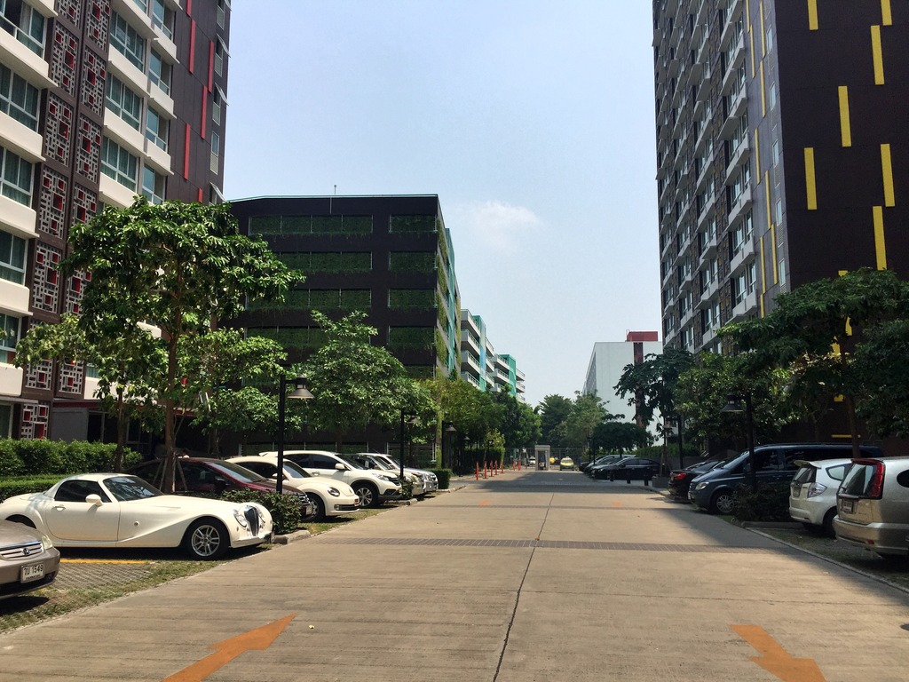 ให้เช่าคอนโด ไอ – บิซา คอนโด อาร์ซีเอ I-biza Condo RCA ติดพระราม 9 1 ห้องนอน 1 ห้องน้ำ พื้นที่ 31 ตร.ม. ห้องใหม่ อาคาร B ชั้น 11 ราคา 12,000 / เดือน