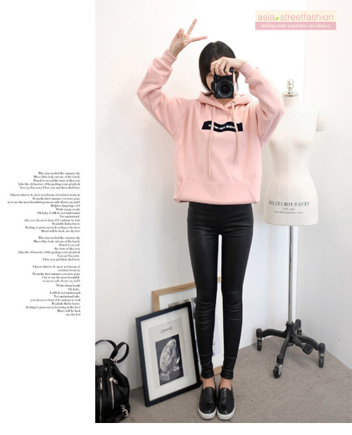 เสื้อกันหนาวฮู้ดดี้ แฟชั่นเกาหลี สีชมพู น่ารักมากจ้า ผ้าเนื้อไม่หนาใส่ในไทยได้จ้า พร้อมส่ง งานจริงในภาพสุดท้าย