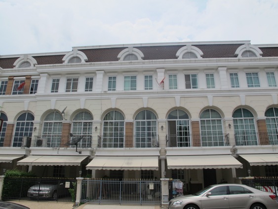 ให้เช่าทาวเฮ้าส์ หมู่บ้านพลัส ซิตี้พาร์ค Plus City Park ของแสนสิริ 3 ชั้น 3 นอน 3 น้ำ พื้นที่ 20 ตร.วา