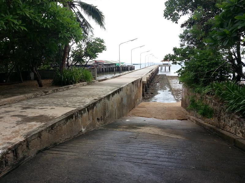 ให้เช่าคอนโดตากอากาศ Rama Harbour View Condo (รามาฮาร์เบอร์วิว คอนโดมิเนียม) 2 ห้องนอน 2 ห้องน้ำ ขนาด 125 ตรม