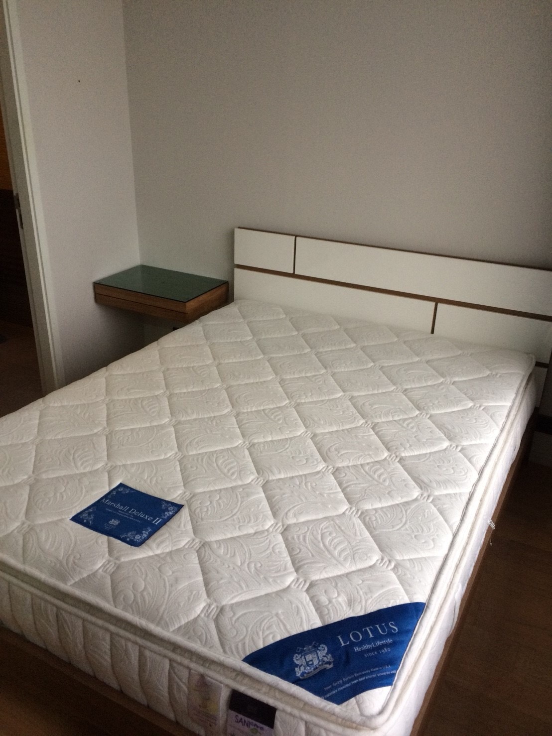 ให้เช่าคอนโด M Ladprao (เอ็ม ลาดพร้าว) 1 ห้องนอน 1 ห้องน้ำ ขนาด 26 ตรม ชั้น 26 ประตูห้อง Digital door lock