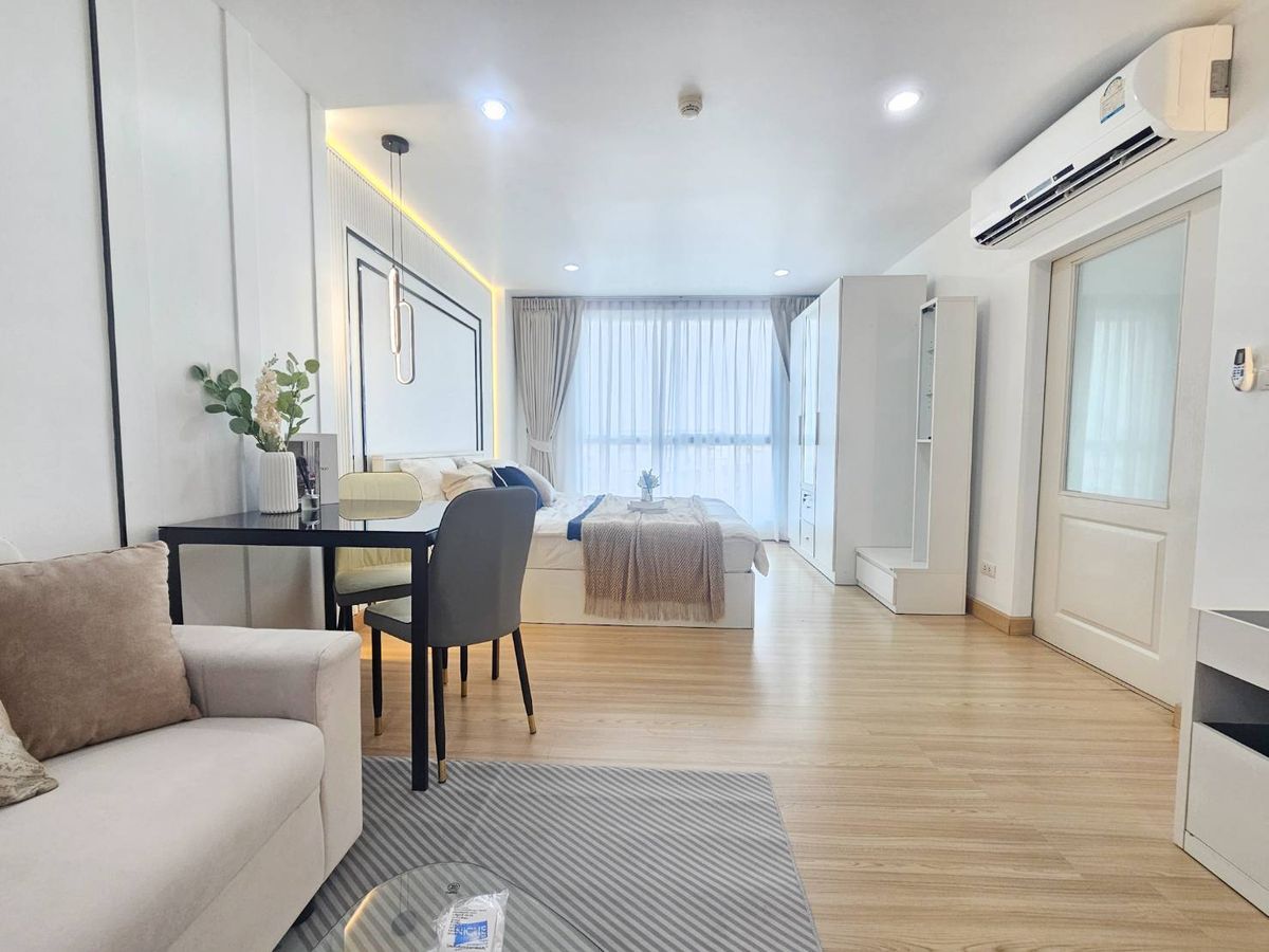 ðĨ āļāļĨāļąāļāļĄāļēāļāļĩāļāļāļĢāļąāđāļ! āļāļāļāđāļāļāļĢāđāļāļĄāļāļĒāļđāđ The Niche ID Ladprao 130 (āđāļāļāļ° āļāļīāļ āđāļāļāļĩ āļĨāļēāļāļāļĢāđāļēāļ§ 130) āļŦāđāļāļāļĢāļĩāđāļāđāļ§āļāđāļŦāļĄāđ āļāļĢāđāļāļĄāļāļĒāļđāđ āļ§āļīāļ§āļāļĩ āļāļģāđāļĨāļāļāļ āđāļāļīāļāļāļķāļāļĢāļāđāļāļāđāļēāđāļāđāļāļĢāļīāļ!