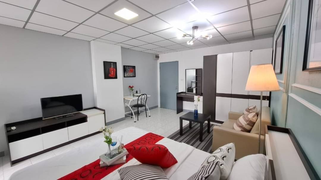 ด่วนห้องหลุดจอง ((ขาย-ให้เช่าถูก)) คอนโดใกล้ BTS เอกมัย แต่งครบ