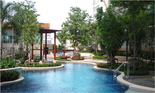 คอนโด Centric Scene Ratchavipha เซ็นทริค ซีน รัชวิภา ขายห้อง 1 ห้องนอน ตึก A ชั้น 7 ขนาด 40.41 ตรม เฟอร์นิเจอร์ครบตามโครงการ เป็นวิวสระน้ำ