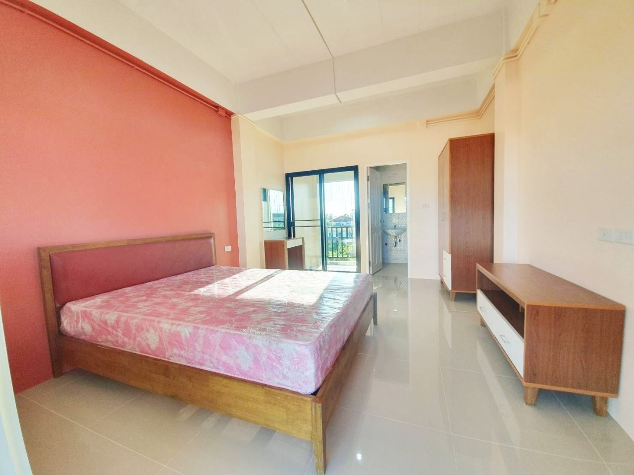 ขาย อพาร์ตเม้นต์สร้างใหม่ พร้อมผู้เช่าเต็ม100% มีลูกค้า waiting list รอห้องว่างตลอด -อพาร์ทเมนท์คอนโด ตั้งอยู่ในนิคมสมุทรสาคร