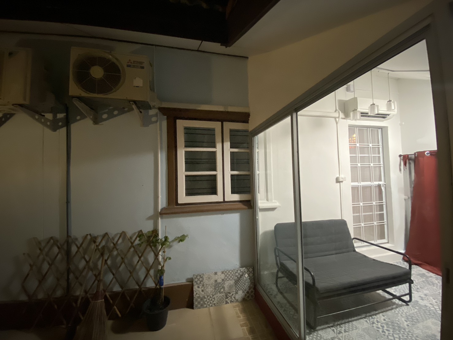 ขายบ้านเดี่ยวชั้นเดี่ยวโครงการ หมู่บ้านเพชรลดา บ้านฉาง เนื้อที่ 52 ตรว มี 3 ห้องนอน 2 ห้องน้ำ