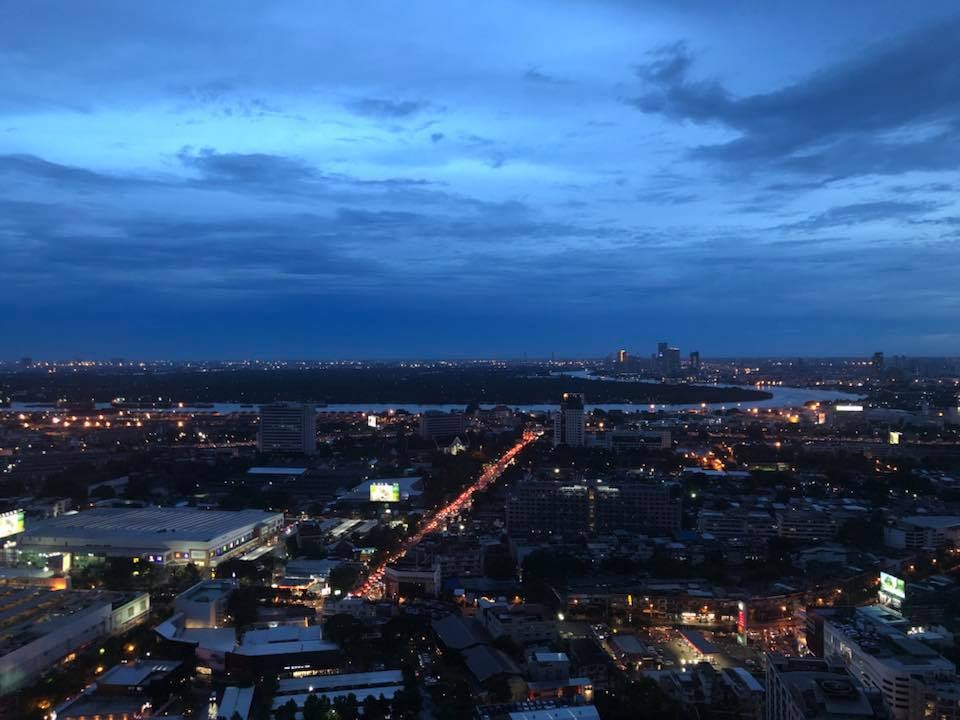 ให้เช่าคอนโด The Emporio Place (ดิ เอ็มโพริโอ เพลส) 1 ห้องนอน 1 ห้องน้ำ ห้องDuplex ขนาด 72.68 ตรม ชั้น18