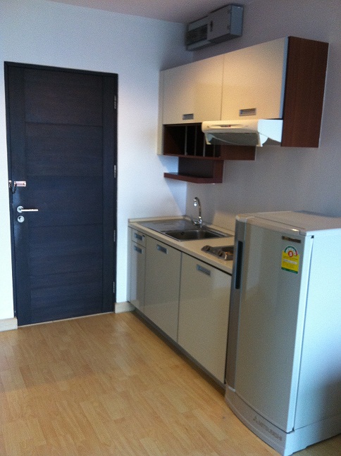 The LIGHT LadPhrao เดอะไลท์ ลาดพร้าว คอนโดมิเนียม ให้เช่า