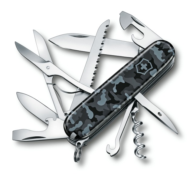มีดพับอเนกประสงค์ VICTORINOX รุ่น HUNTSMAN NAVY CAMOUFLAGE (1.3713.924)