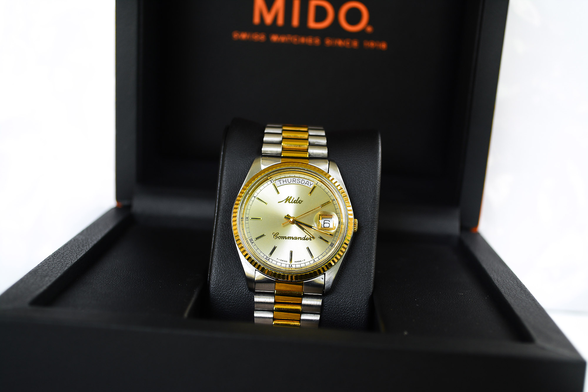 Mido Commander 2tone daydate ขอบหยัก(Sold)