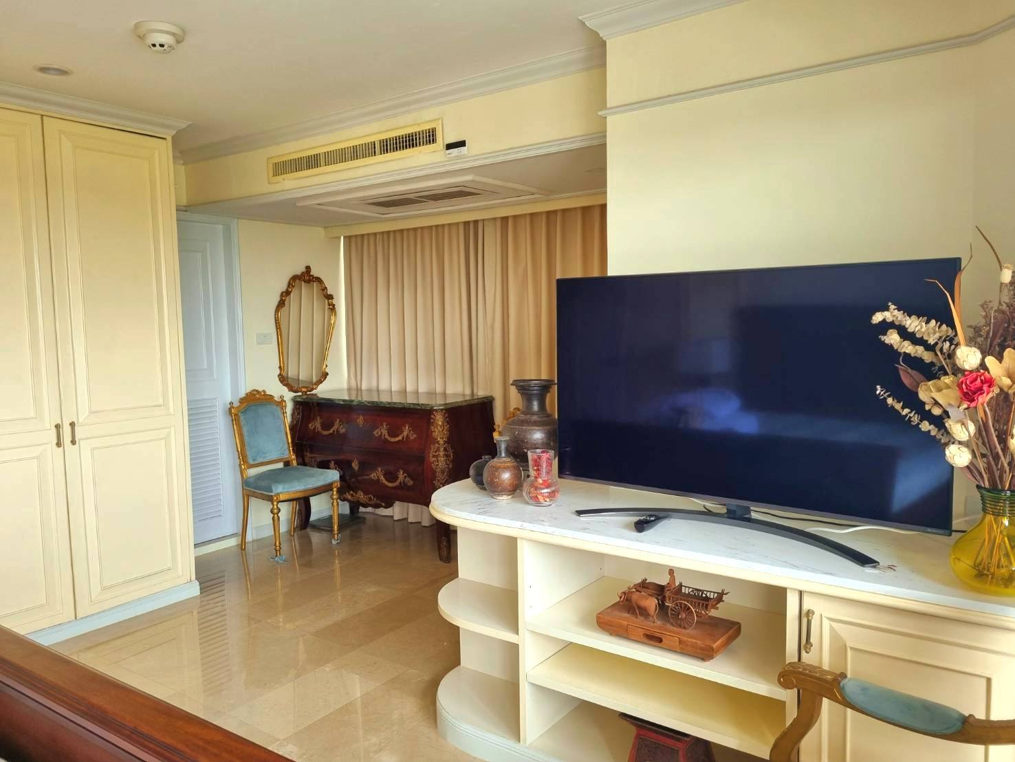 🏡 ขายคอนโด ฟลอร่าวิลล์ 2 พัฒนาการ 51 / For Sale Condo Floraville 2 Pattanakarn 51