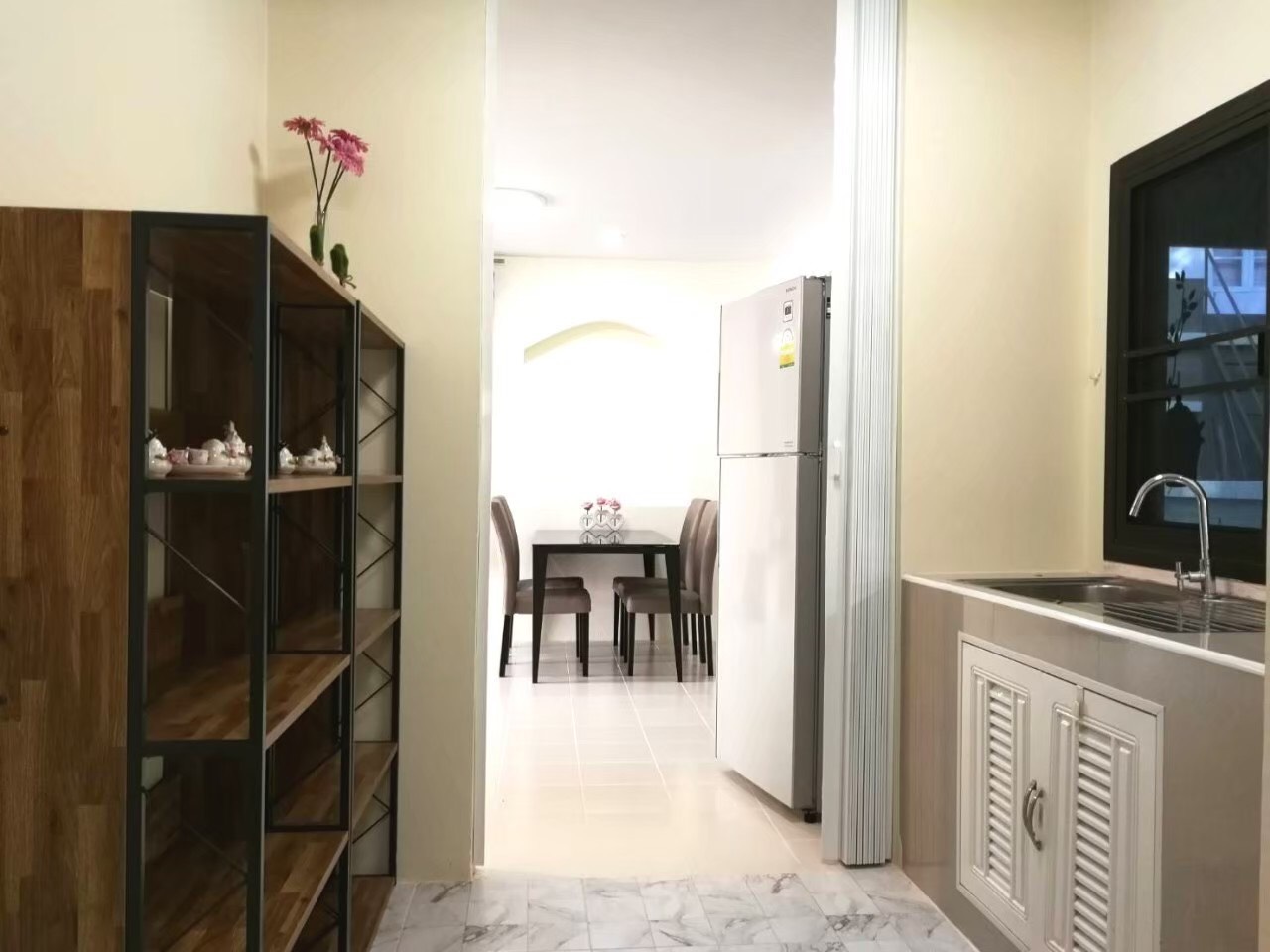 ขาย / เช่า บ้านเดี่ยวตกแต่งครบพร้อมเข้าอยู่ ในหมู่บ้านเดี่ยว เพอร์เฟค เพลส รามคำแหง Perfect Place Ramkhamhaeng ใกล้โรงเรียนนานาชาติร่วมฤดี