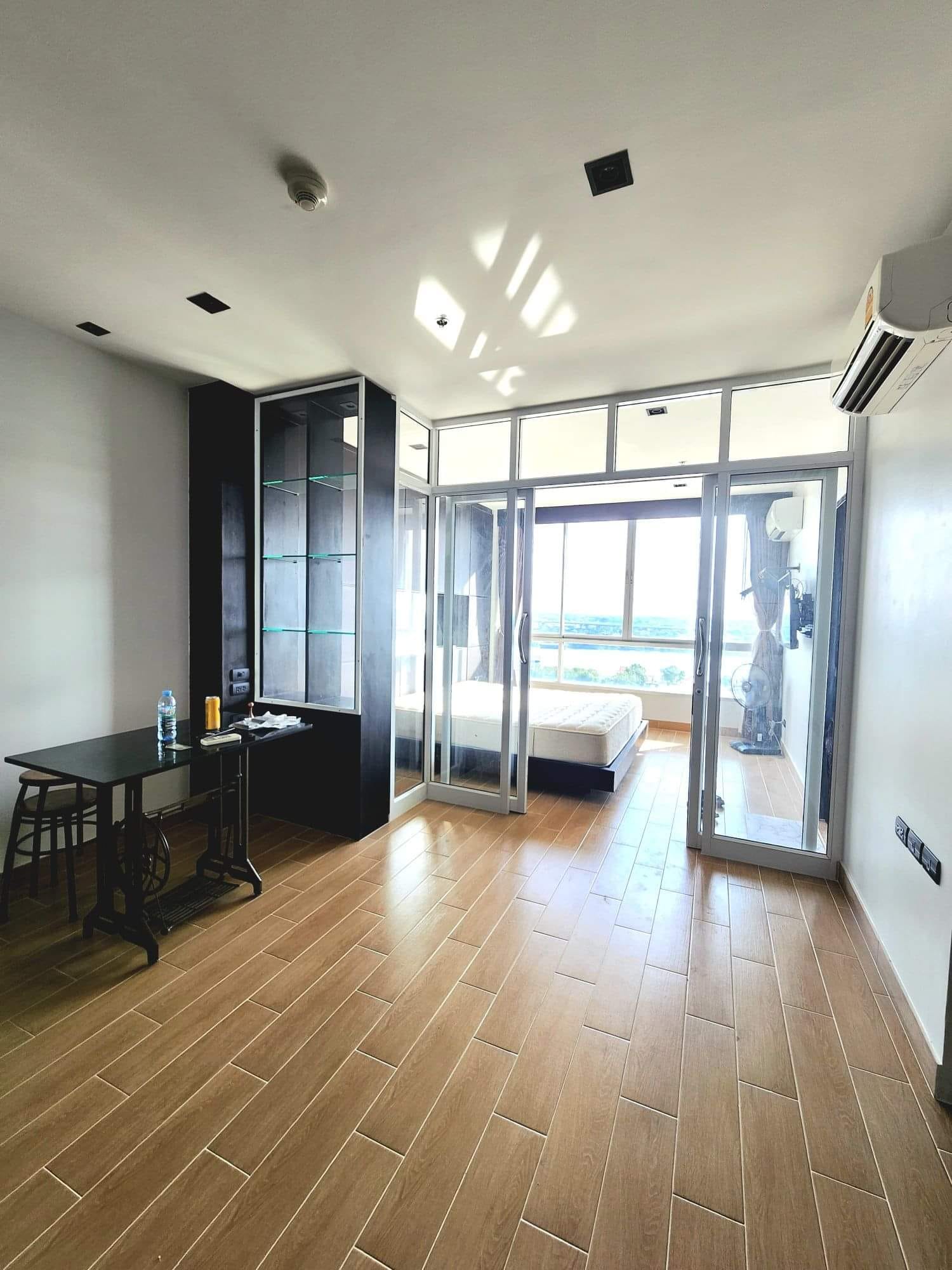 ให้เช่าคอนโด The Star Estate @ Rama 3 (เดอะ สตาร์ เอสเตท แอท พระราม 3) 1 ห้องน้ำ 1 ห้องนอน พร้อมห้องครัว ชั้น 17 (วิวแม่น้ำเจ้าพระยา ไม่มีตึกบัง)