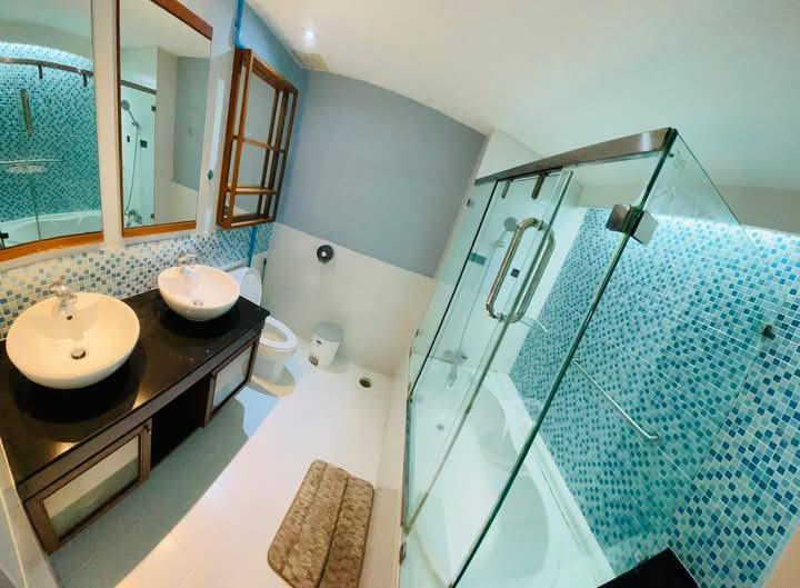 🌿 ให้เช่า The Roof Garden สุขุมวิท 50 – ห้องใหญ่ เฟอร์ครบ เดินทางสะดวก ใกล้ BTS อ่อนนุช 🌿