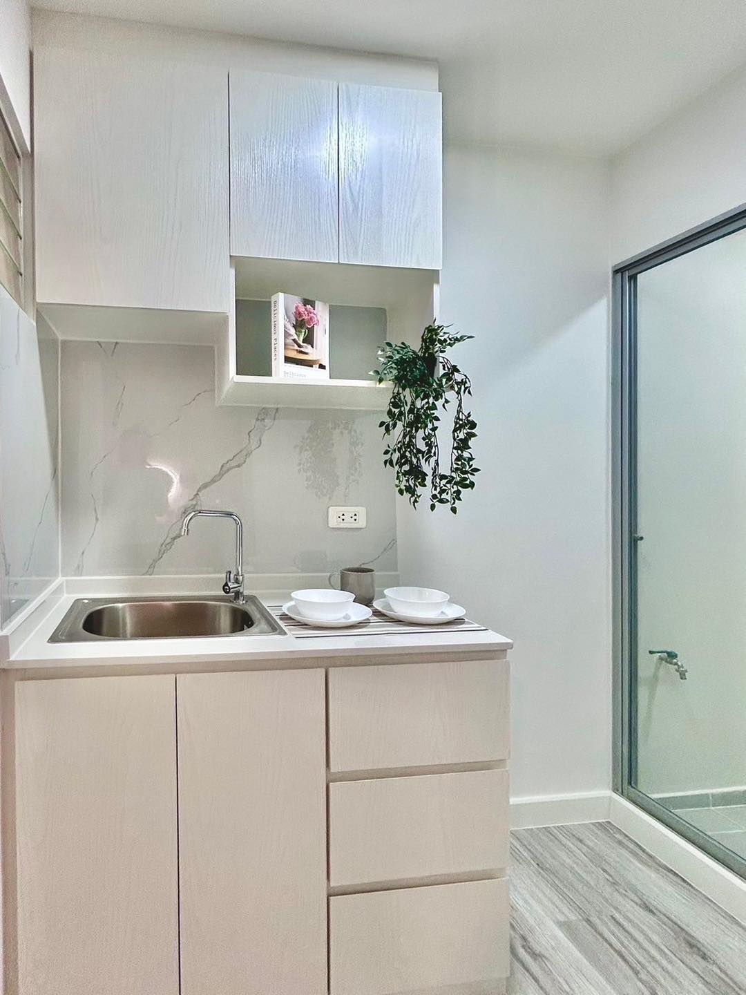 ขายด่วน! คอนโดลุมพินี คอนโดทาวน์ รามอินทรา - นวมินทร์ แต่งใหม่ พร้อมอยู่ ฟรีโอน! 🔥 💰 ราคาสุดคุ้มเพียง 1.29 ล้านบาท!