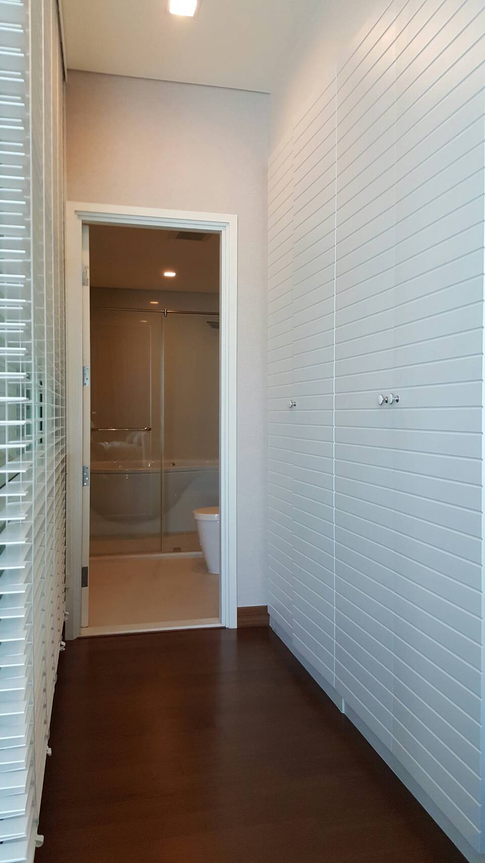 รหัสทรัพย์ 14747 ให้เช่าคอนโด Ivy Thonglor ( ไอวี่ ทองหล่อ ) 1 ห้องนอน 1 ห้องน้ำ พื้นที่ 43 ตรม. ชั้น 12 ตกแต่งพร้อมอยู่เฟอร์นิเจอร์และเครื่องใช้ไฟฟ้าครบ