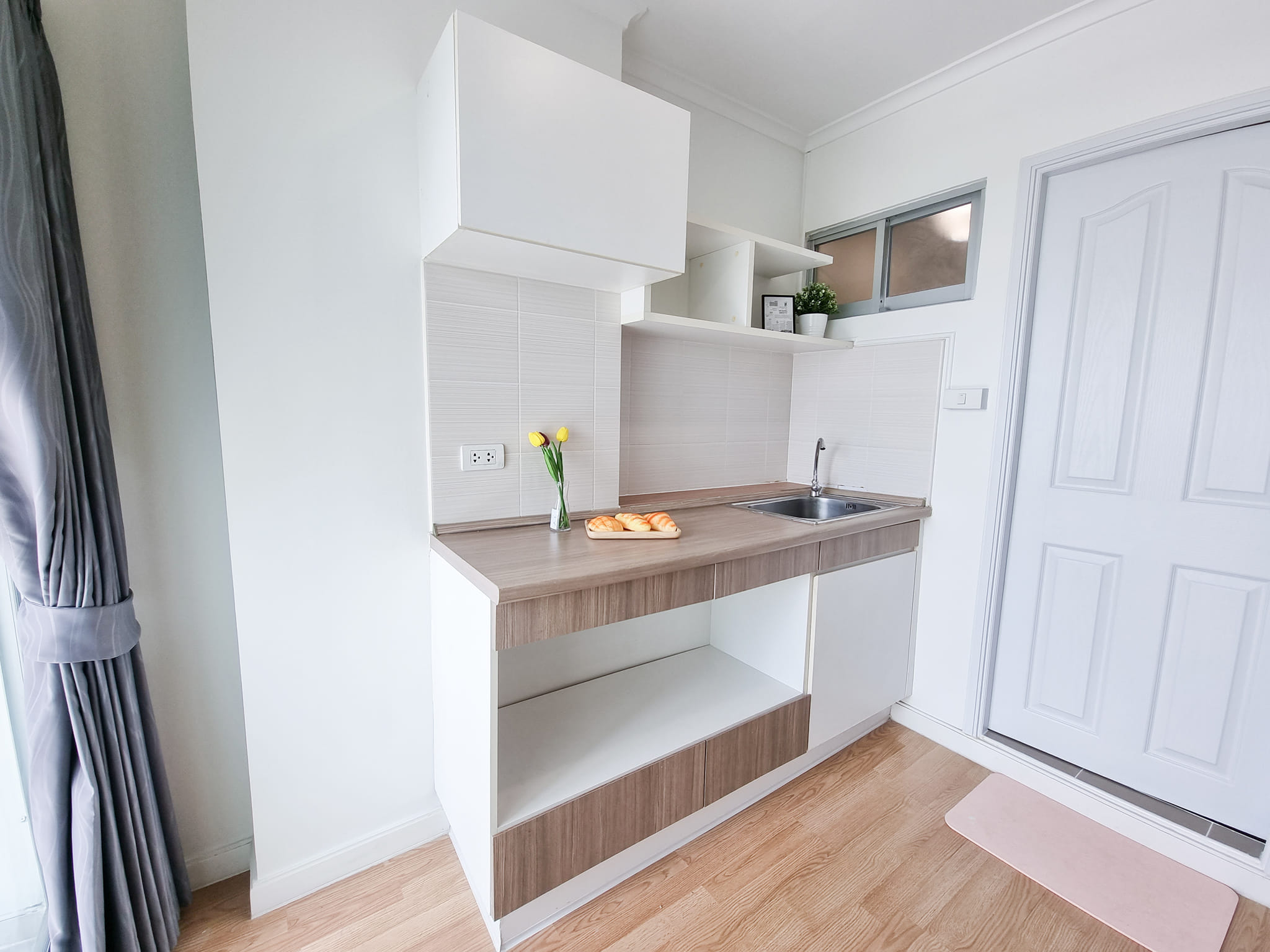 ขายคอนโด Lumpini Ville Latphrao - Chokchai 4 (ลุมพินี วิลล์ ลาดพร้าว - โชคชัย 4) 1 ห้องนอน 1 ห้องน้ำ ขนาด 28 ตร.ม.