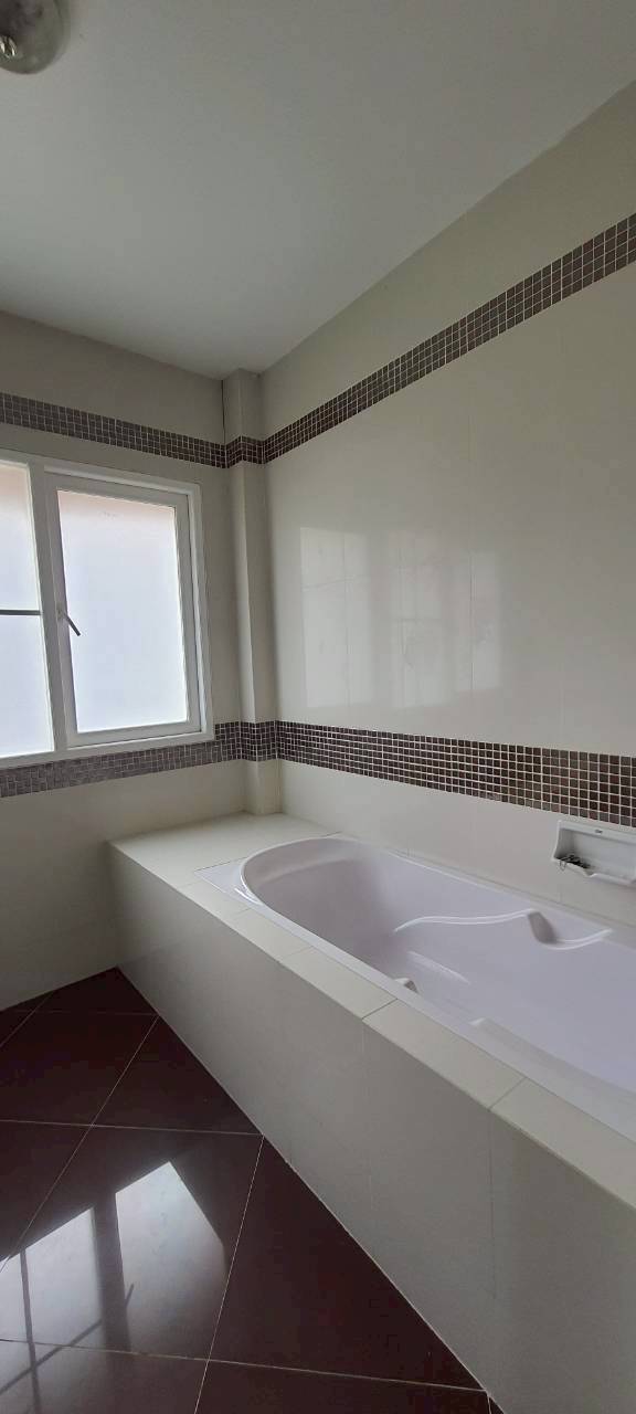 🔥 ขายด่วน! บ้านเดี่ยว หมู่บ้าน เศรณีรายา 1 (Serranee Raya 1) ราคาดีสุดในโครงการ เพียง 5,690,000 บาท