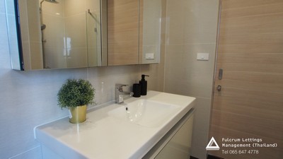 ให้เช่าคอนโด Park 24 (พาร์ค 24) 2 ห้องนอน 1 ห้องน้ำ