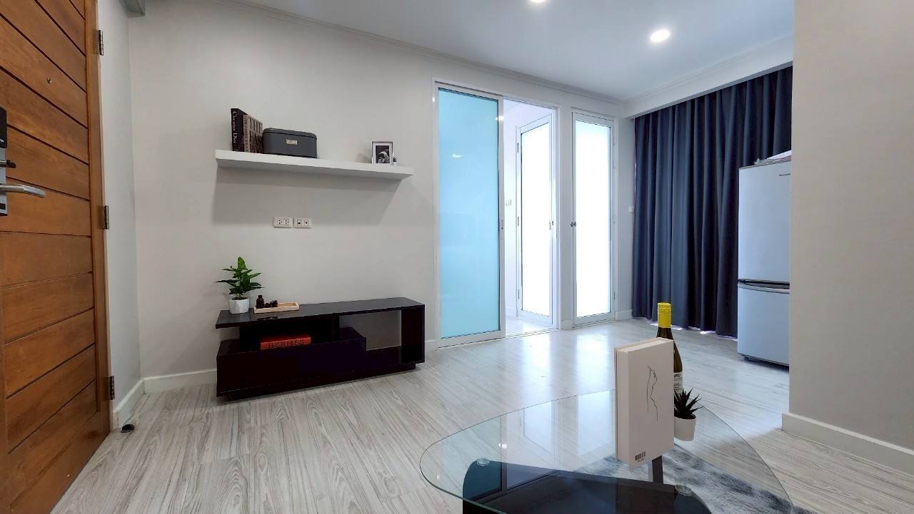 ขายคอนโด C Style รัชดา 18 – ห้องมุม ชั้น 8 ใกล้ MRT สุทธิสาร พร้อมอยู่ ราคาไม่ถึง 2 ล้าน!