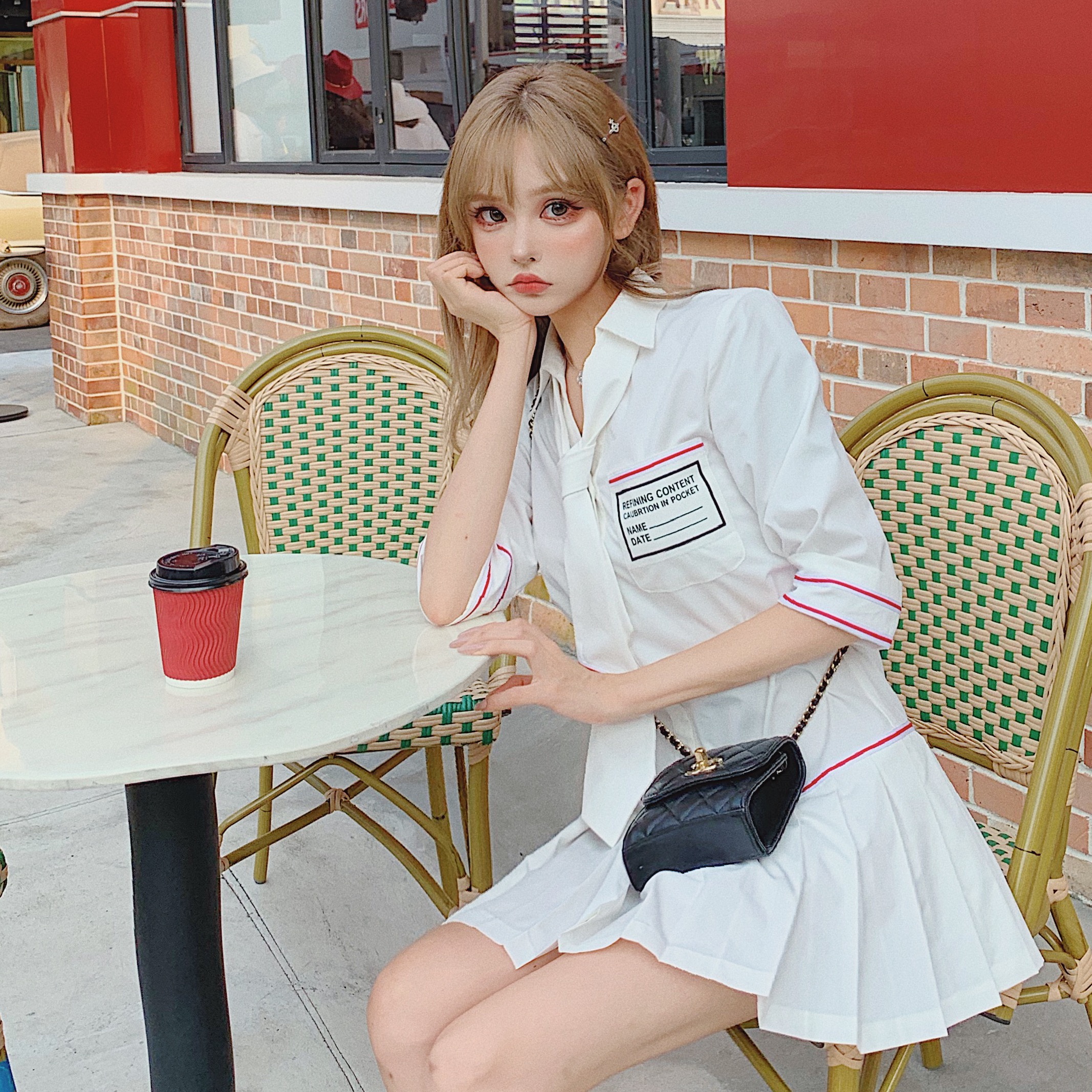 Girly Fancy Club : พรีออเดอร์ เดรสสีขาวแขนสั้นสไตล์เกาหลีญี่ปุ่น รุ่นแขนสามส่วน งานแบรนด์