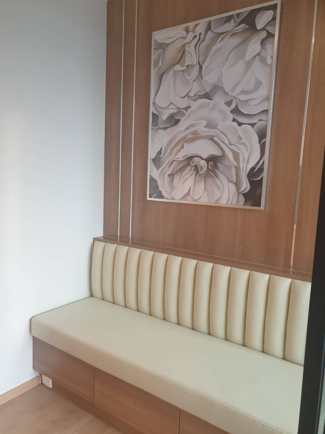 ให้เช่าคอนโดหรูย่านพร้อมพงษ์ ห้องใหม่ เพิ่งแต่งเสร็จ Noble Around 33 (โนเบิล อราวน์ เทอร์ตี้ทรี)