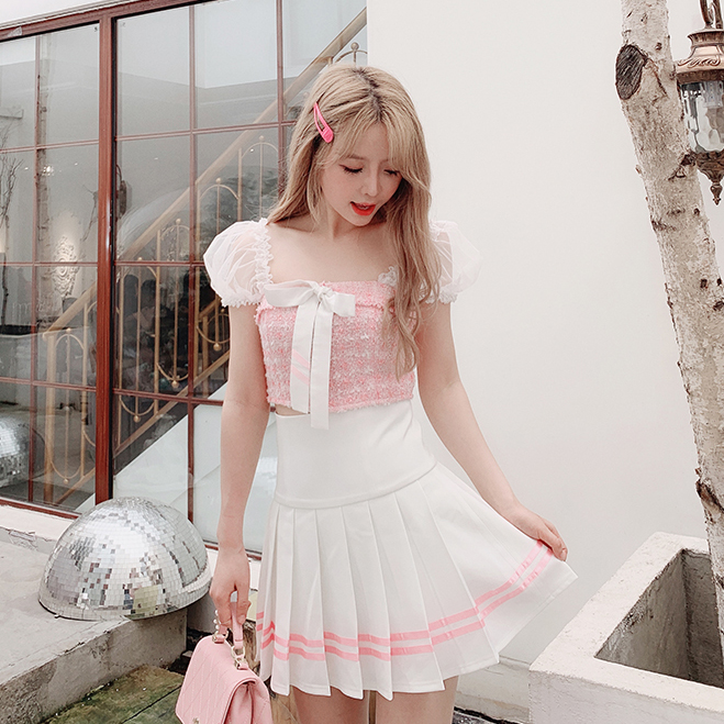 Summer Joy : พรีออเดอร์ เสื้อครอปแฟชั่นแฟชั่นสไตล์ญี่ปุ่นแขนตุ๊กตา ใส่เปิดไหล่ได้ (สินค้าไม่รวมกระโปรง) แบรนด์แท้