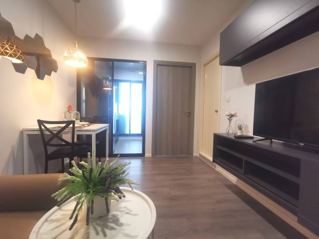 ให้เช่า((ราคาถูก)) คอนโด น็อตติ้งฮิลล์จตุจักร อินเตอร์เชนจ์ Notting Hill Jatujak - Interchange ห้องสตูดิโอ ขนาด 27 ตร.ม. ชั้น 4 ใกล้BTSหมอชิตและMRTจตุจักร