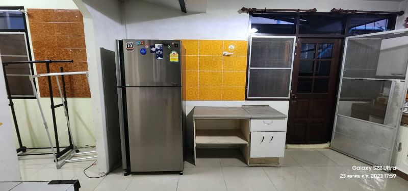 ให้เช่าบ้านเดี่ยวไซส์ใหญ่ ขนาด 270 ตรว. ราคา 52,000 บาทต่อเดือน สัญญา1ปี พร้อมเฟอร์นิเจอร์