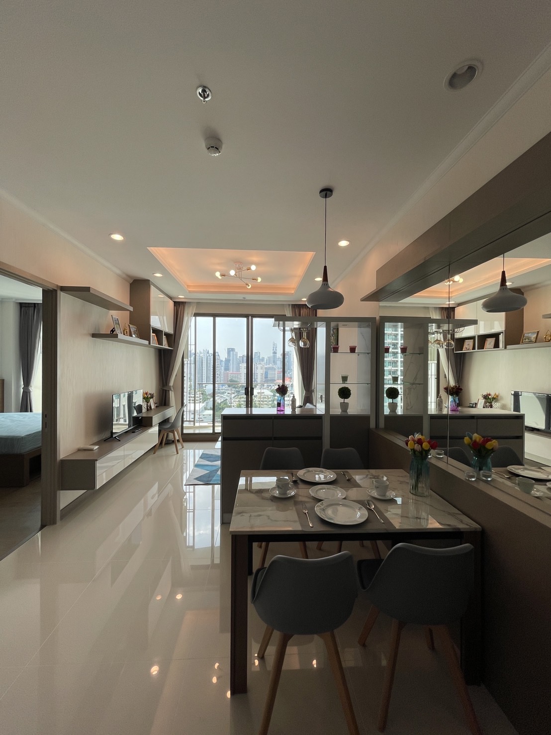 ให้เช่าราคาถูก คอนโด Supalai Oriental Sukhumvit 39 (ศุภาลัย โอเรียนทัล สุขุมวิท 39) ห้อง 1 ห้องนอน 1 ห้องน้ำ ขนาด 57 ตรม.