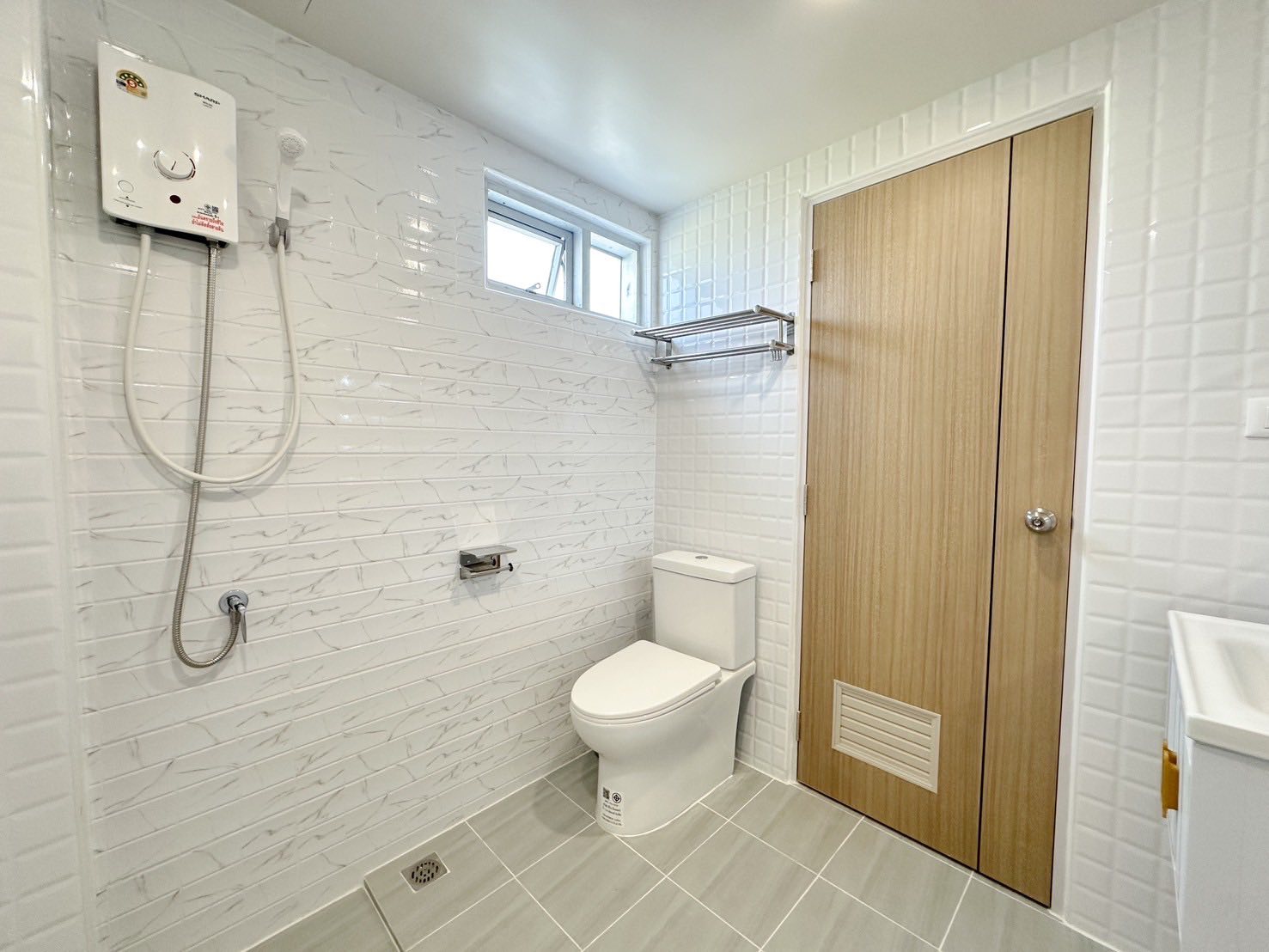 ขายคอนโด JW Place รัชดา 32 💰 ราคาพิเศษเพียง 890,000 บาทเท่านั้น!!