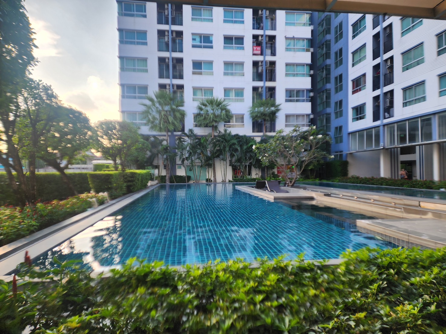 📍 รหัสทรัพย์ 87670 ให้เช่า D Condo รัตนาธิเบศร์ (ใกล้สถานีรถไฟฟ้าไทรม้าเพียง 50 เมตร!)