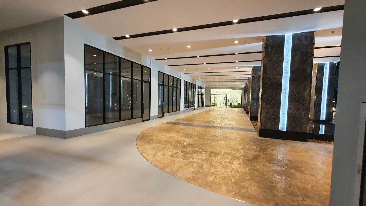 ให้เช่าร้านค้า Shop ที่หน้า lobby คอนโดศุภาลัย พรีเมียร์ เจริญนคร Supalai Premier Charoen Nakhon ห้องเลขที่ 198/1 (แบบ Money Maker) 32 ตรม.