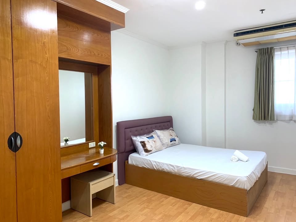 ให้เช่าคอนโด วอเตอร์ฟอร์ด พาร์ค ทองหล่อ 5 / For Rent Waterford Park Thonglor 5 (English below)