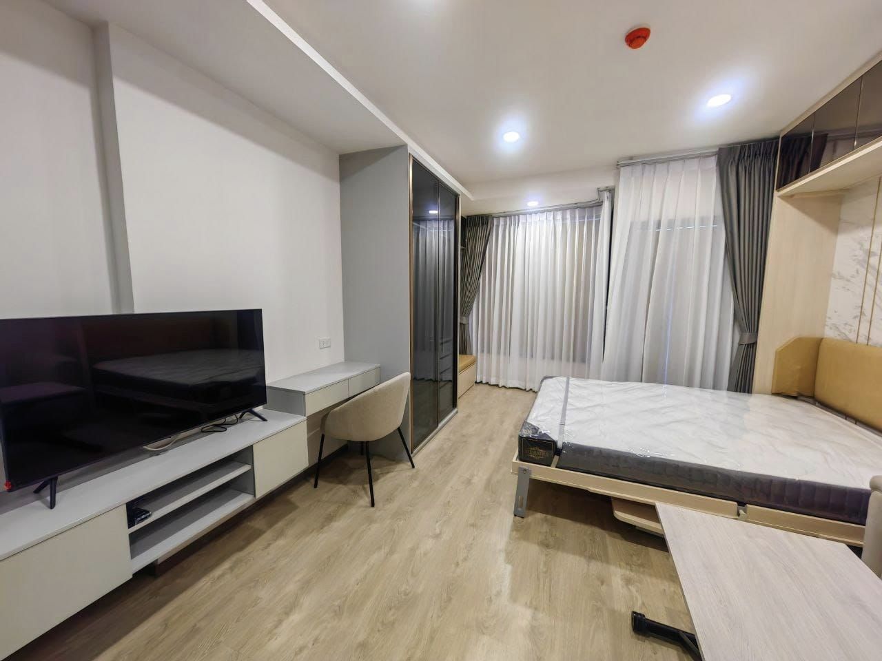 ให้เช่าคอนโด โซโหแบงค็อก รัชดา | SOHO Bangkok Ratchada 1 ห้องนอน 1 ห้องน้ำ ขนาด Size : 26 sqm