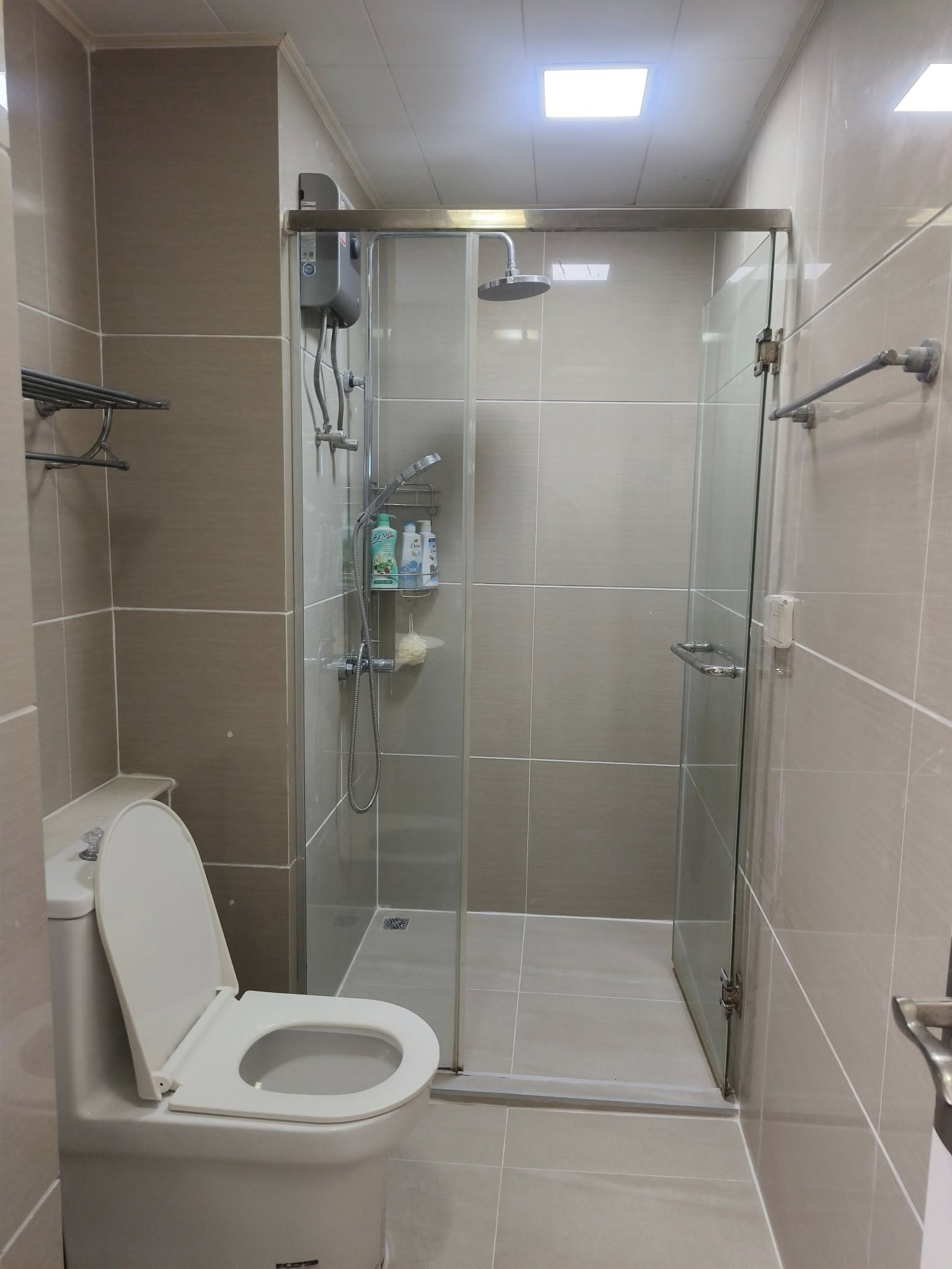 🏢 ให้เช่าคอนโด TC Green พระราม 9 (TC Green Condo Rama 9) ห้องใหม่ ตกแต่งครบ หิ้วกระเป๋าเข้าอยู่ได้เลย นัดดูห้องได้ทันที!