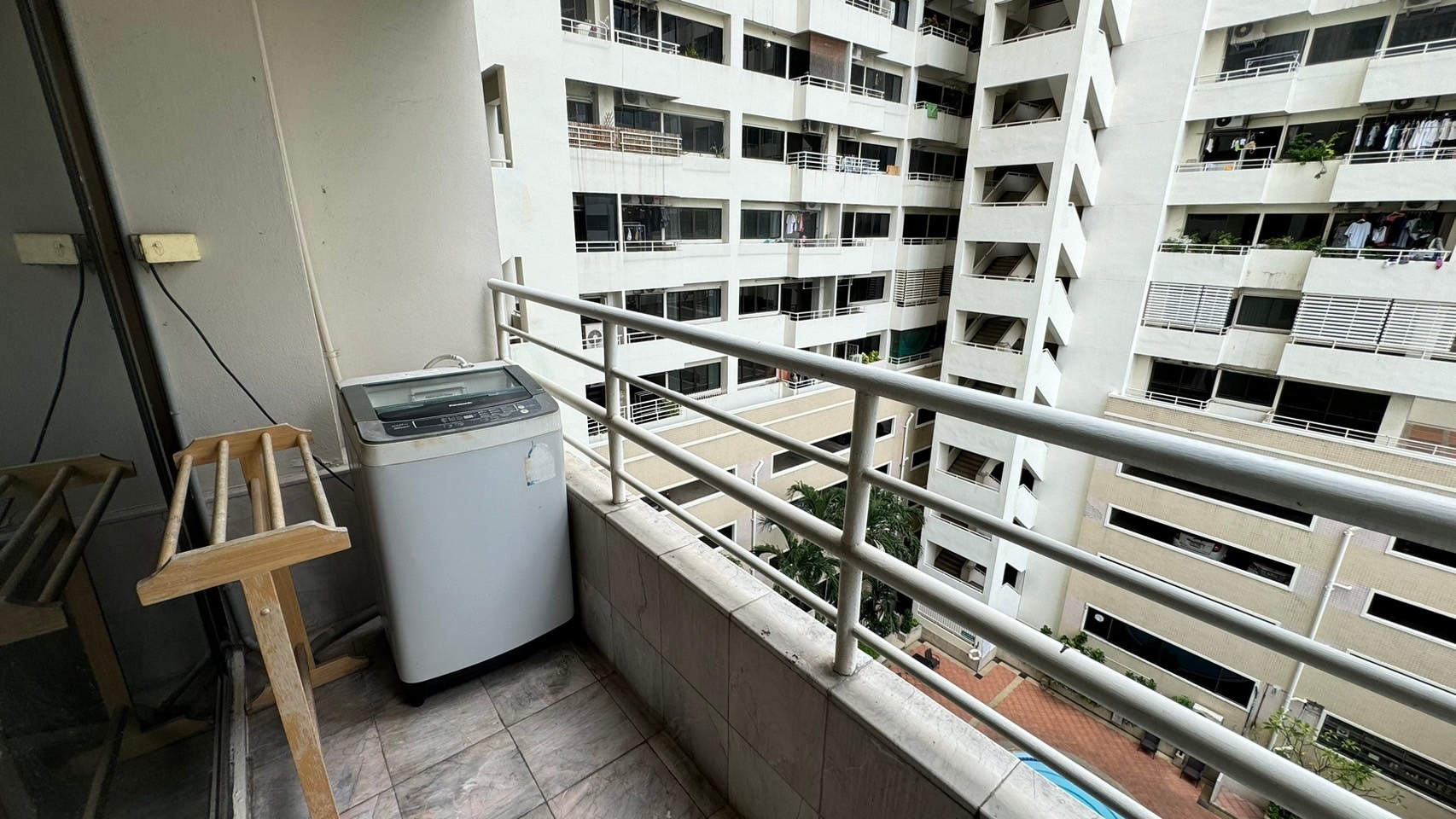 ให้เช่าคอนโด Saranjai Mansion : สราญใจ แมนชั่น Sukhumvit Soi 6 ห้องแต่งครบพร้อมเข้าอยู่ 1 ห้องนอน