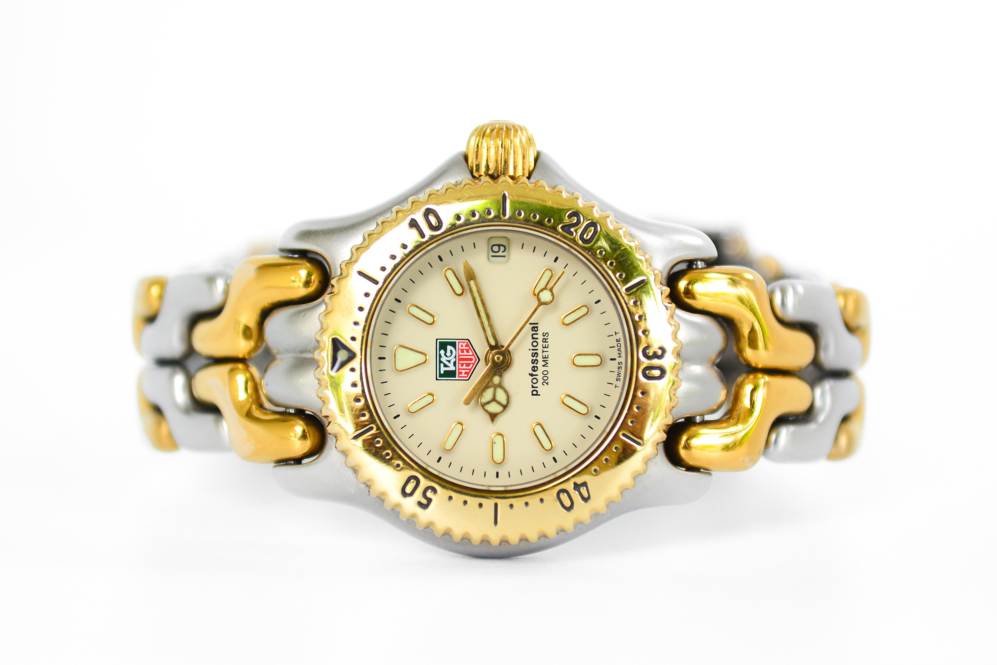 Tag Heuer 2tone ladysize ก้างปลา หน้าทอง หญิงเล็ก (Sold)