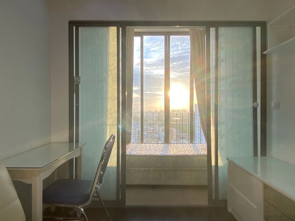 ให้เช่าด่วน Ideo Q Phayathai (ไอดีโอ คิว พญาไท) (เดิน 1 นาทีถึงสถานีพญาไท) 1.5 ห้องนอน