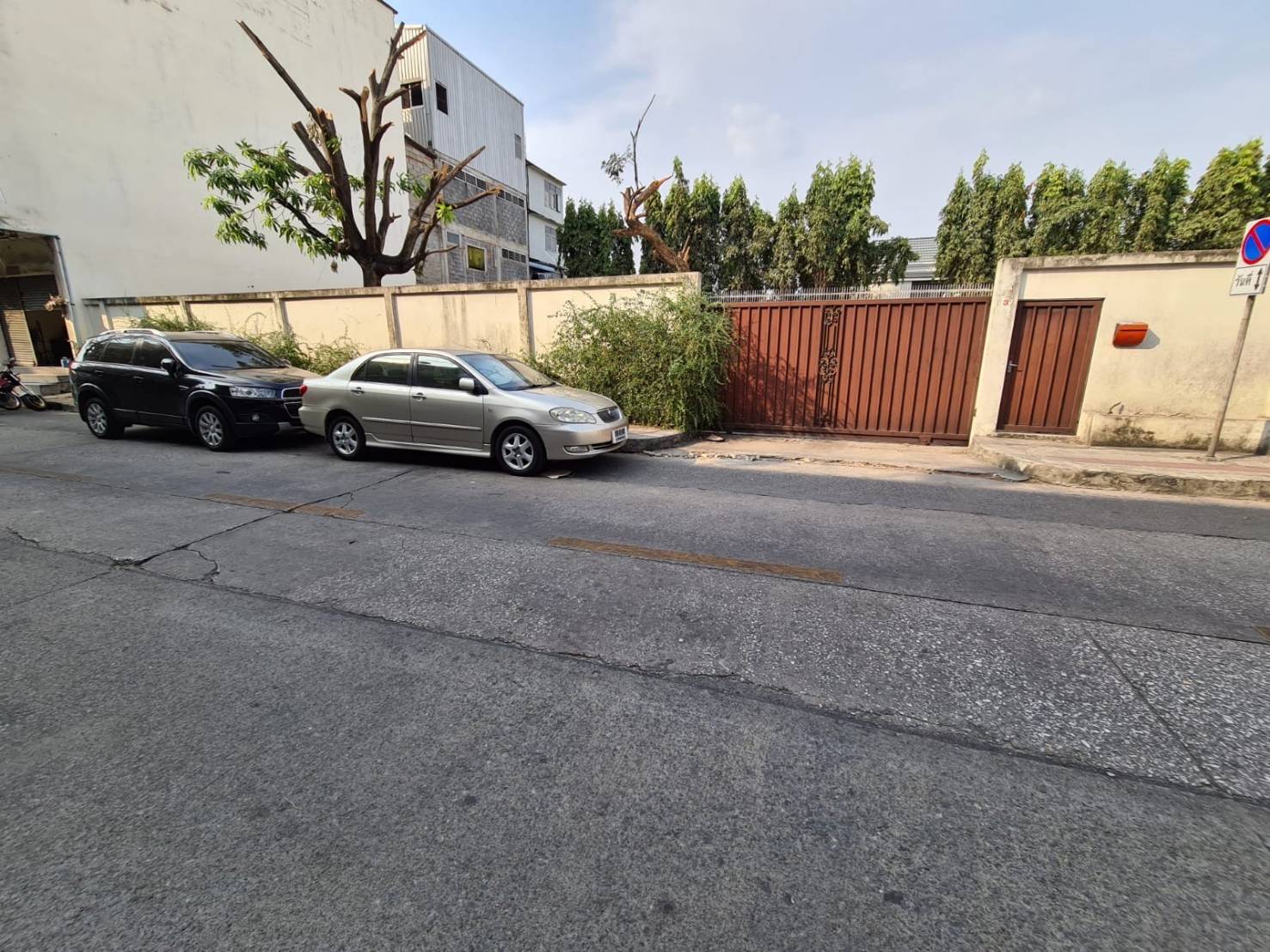 ขาย / เช่า ที่ดินเปล่า ซอย สุขุมวิทซอย 71 ปรีดีพนมยงค์ ซอย 26 (พัฒนเวศม์) ขนาด 331 ตร.วา.