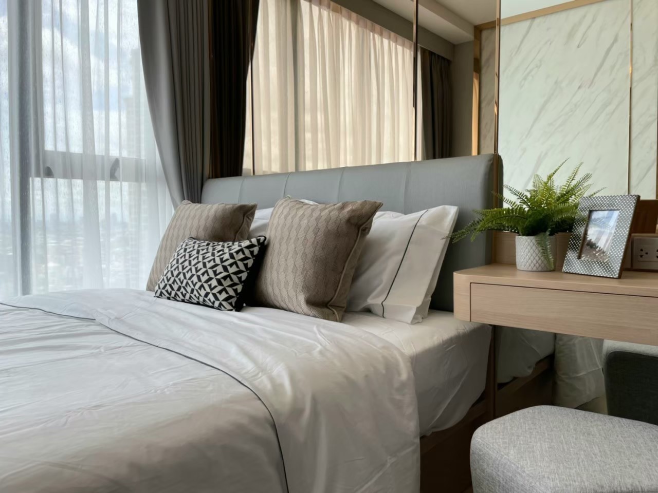 ขายคอนโด Knightsbridge Prime Sathorn (ไนท์ บริดจ์ ไพร์ม สาทร) พร้อมผู้เช่า ขายราคา 7,005,000บาท ค่าโอนคนละครึ่ง