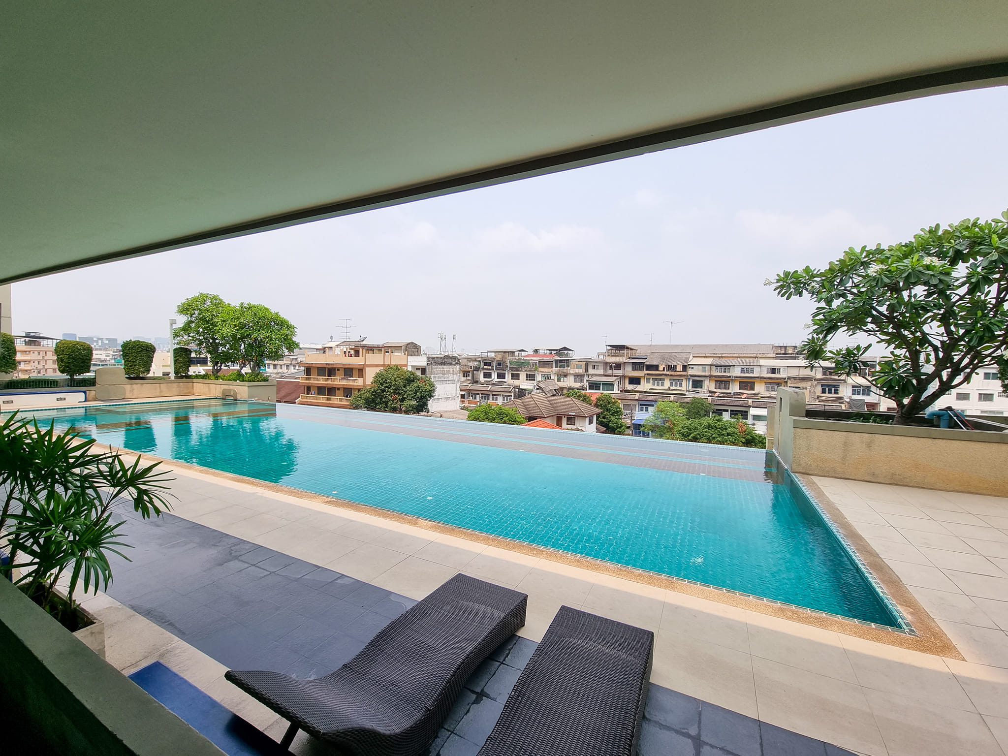 ขายคอนโด Lumpini Ville Latphrao - Chokchai 4 (ลุมพินี วิลล์ ลาดพร้าว - โชคชัย 4) 1 ห้องนอน 1 ห้องน้ำ ขนาด 28 ตร.ม.